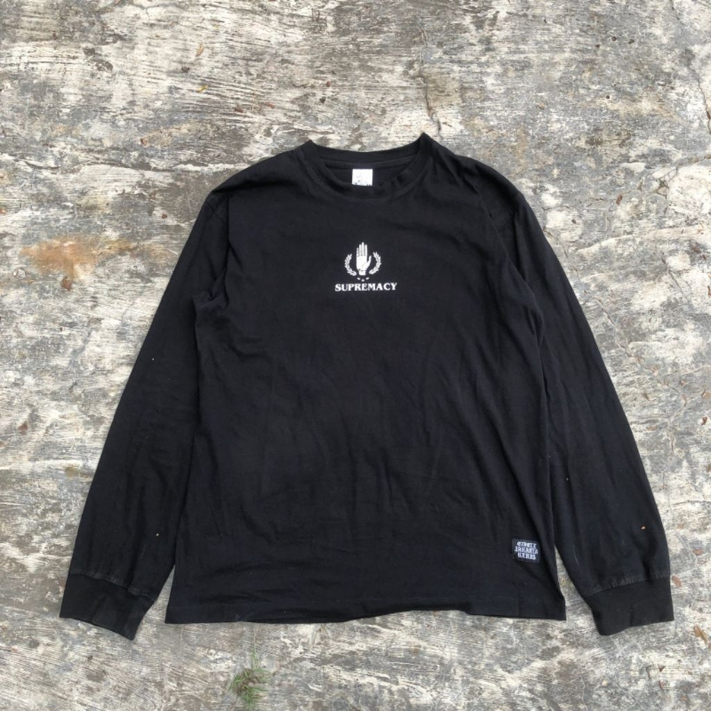 longsleve jakarta keras merchandise