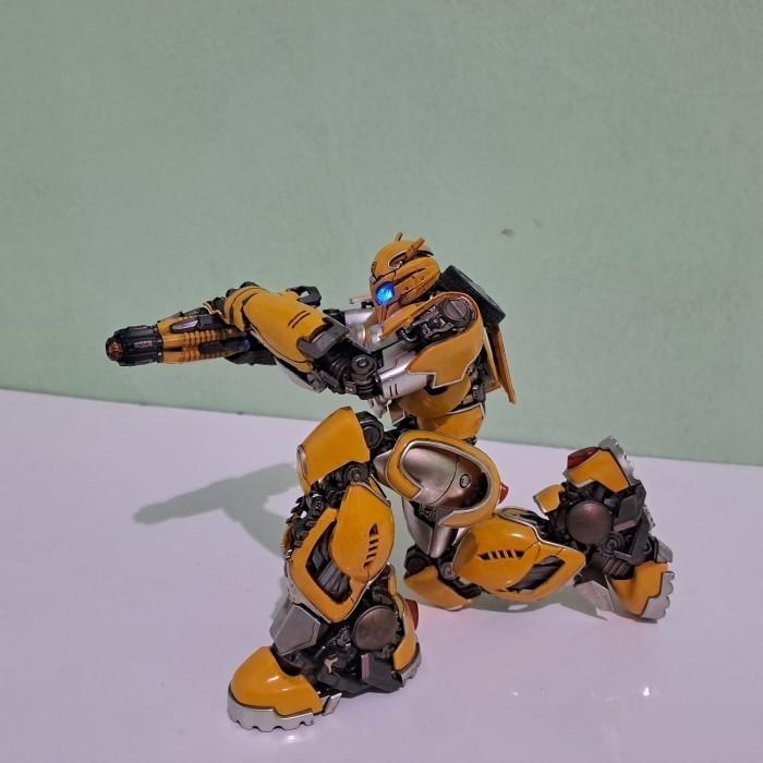BIB Threezero Bumblebee movie dlx