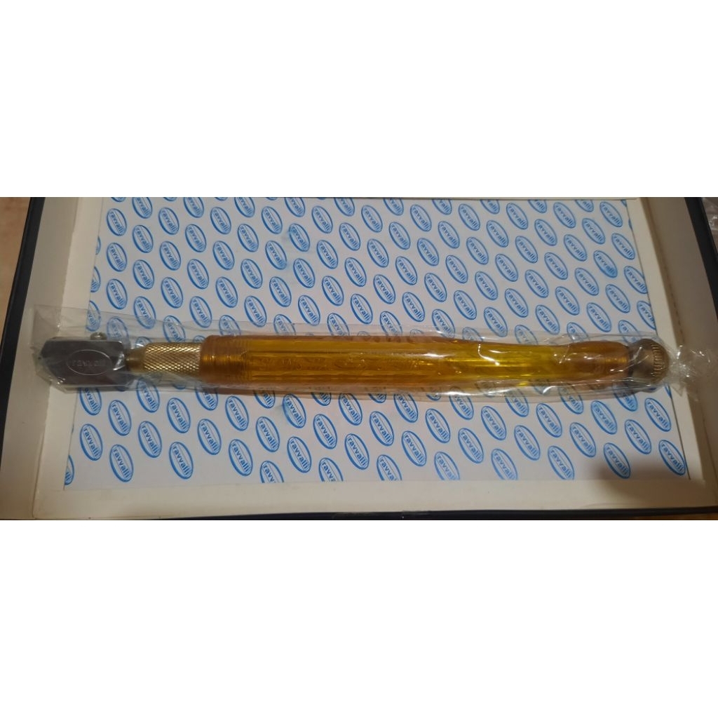 Ravvali Alat Pemotong Kaca Glass Cutter