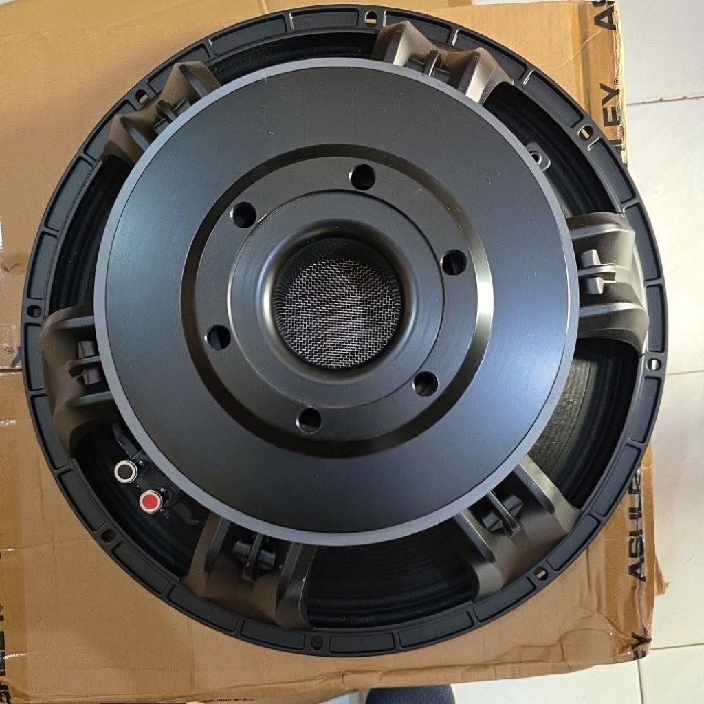 SPEAKER ASHLEY 18In LF18V400 VC 4in best seller