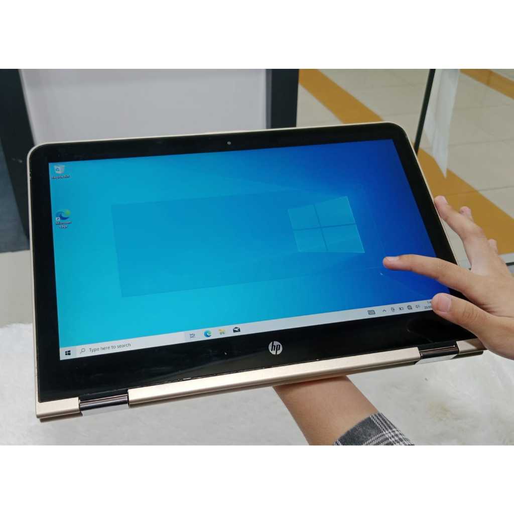 LEPTOP pavilion x360 Core I3-6100u  SSD 256 GB GB RAM 16  GB 14 INC TOUCSCREEN  WINDOWS 10 LAPTOP SI