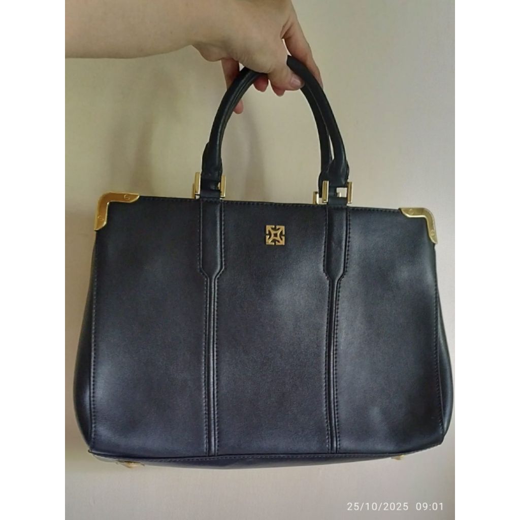 GOBELINI Tas kulit hitam