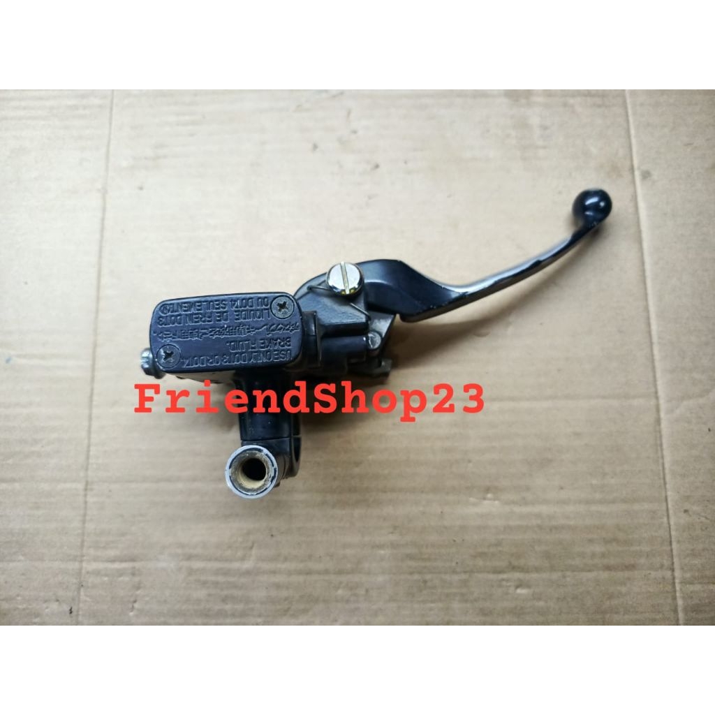 Master Rem Depan Atas Plus Dudukan Spion Kanan Honda New Scoopy LedDan Beat Street FI Original AHM