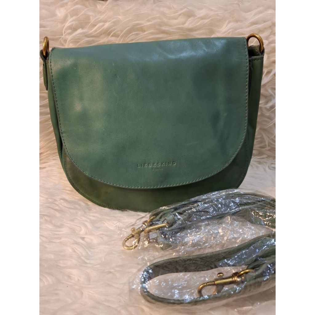 Tas Sling Liebeskind Berlin Green Preloved / Tas Kulit Asli Warna Hijau Mewah / Tas Pesta Wanita