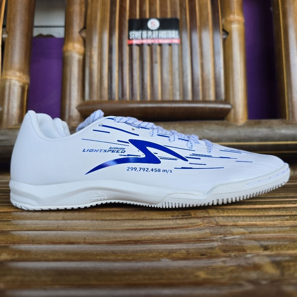 Specs lighspeed Reborn (BNIB)