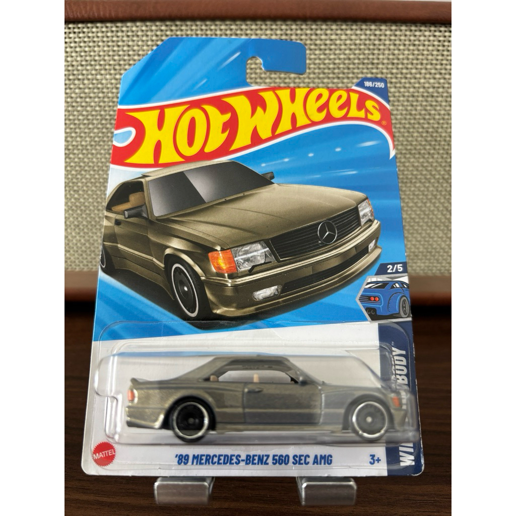 Hot Wheels Mercedes Benz 560 SEC AMG
