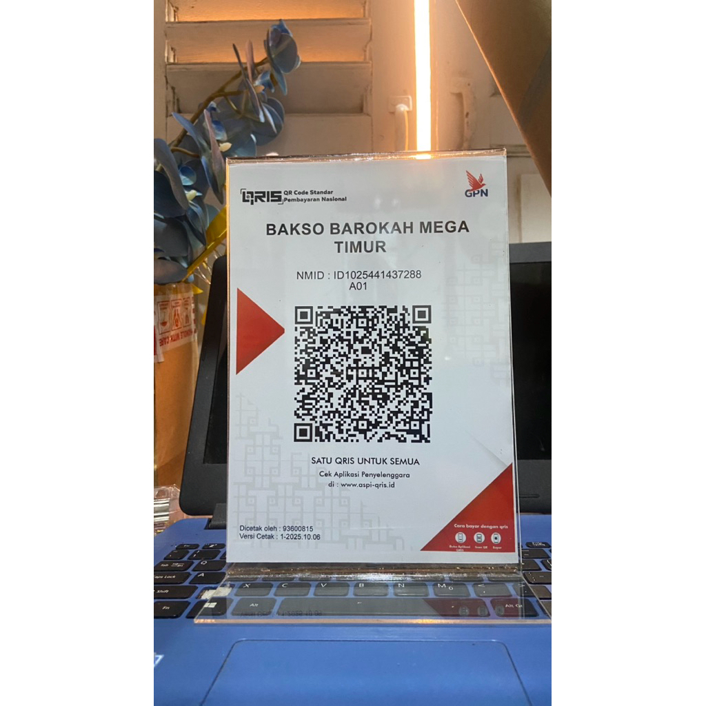 stand Akrilik Qris