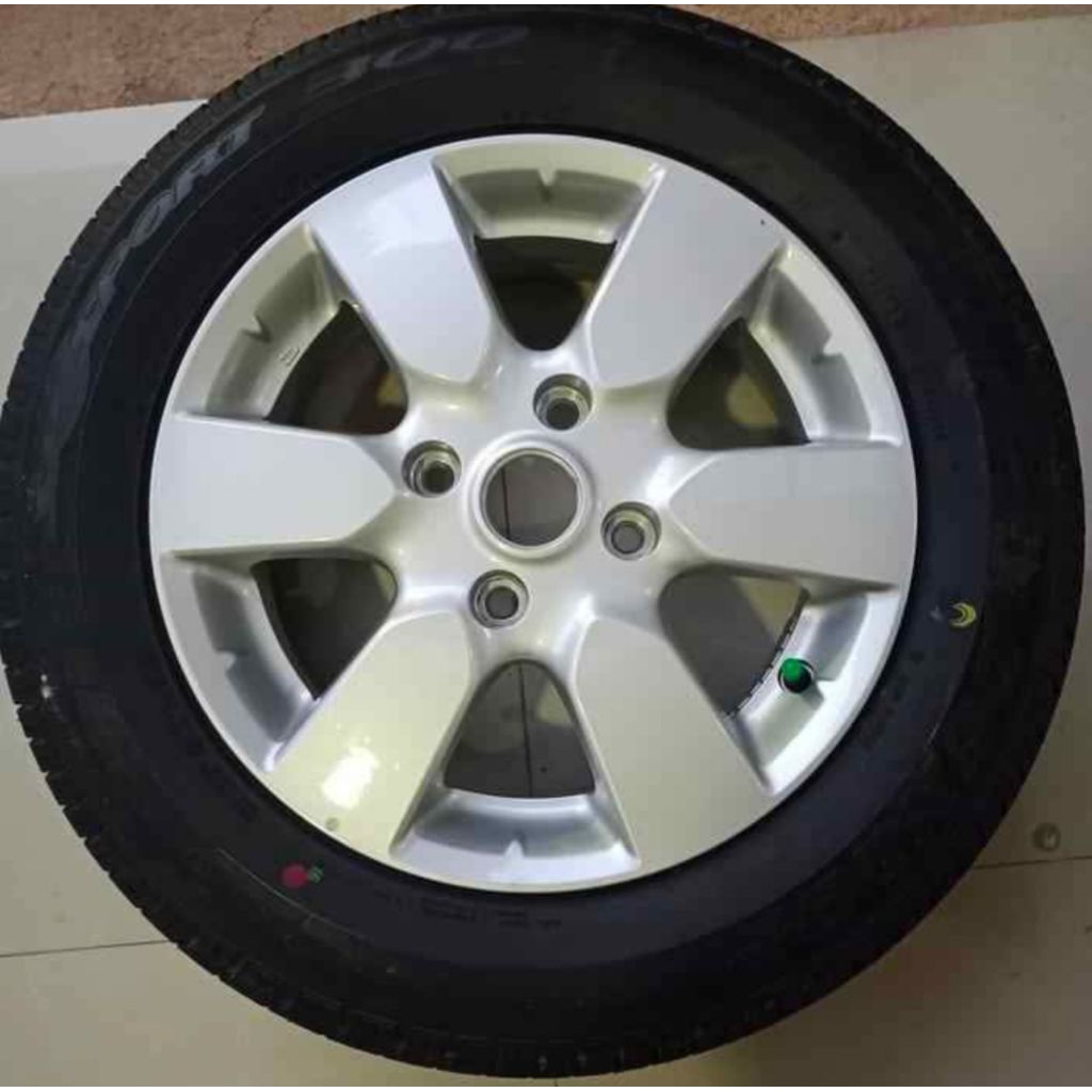 Ban Serep Cadangan Nissan Grand Livina R15