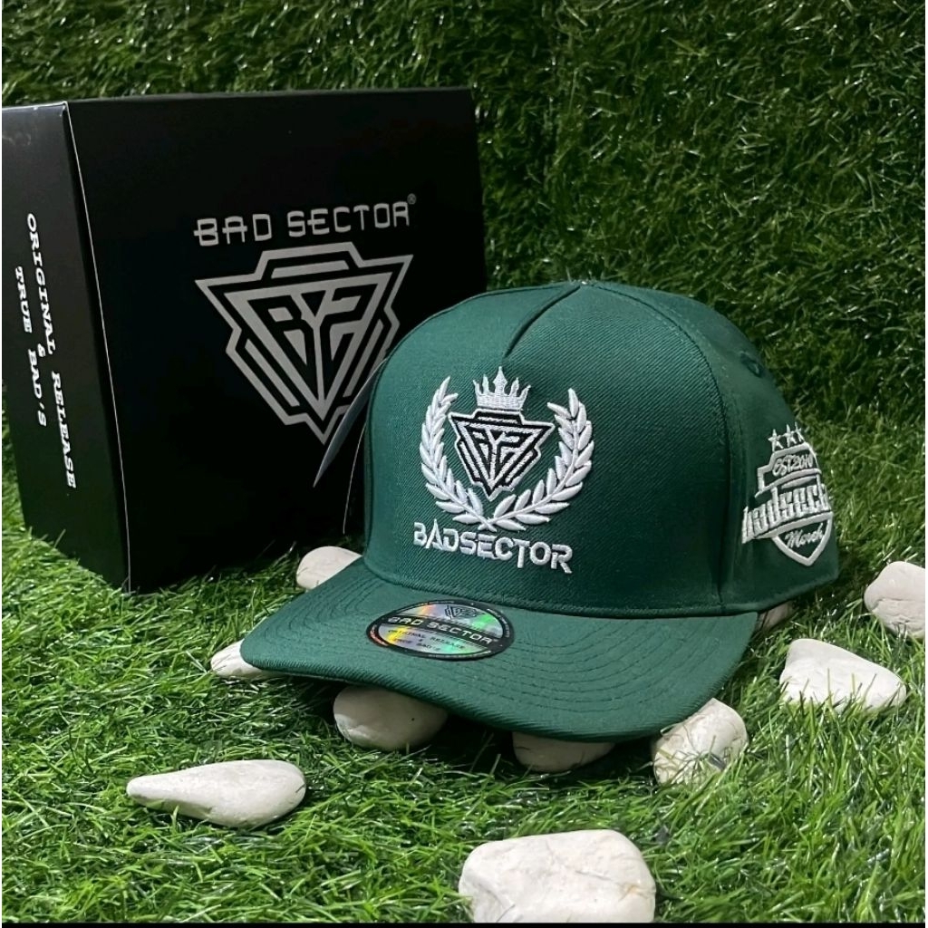 TOPI BADSECTOR BORDER MODEL 021
