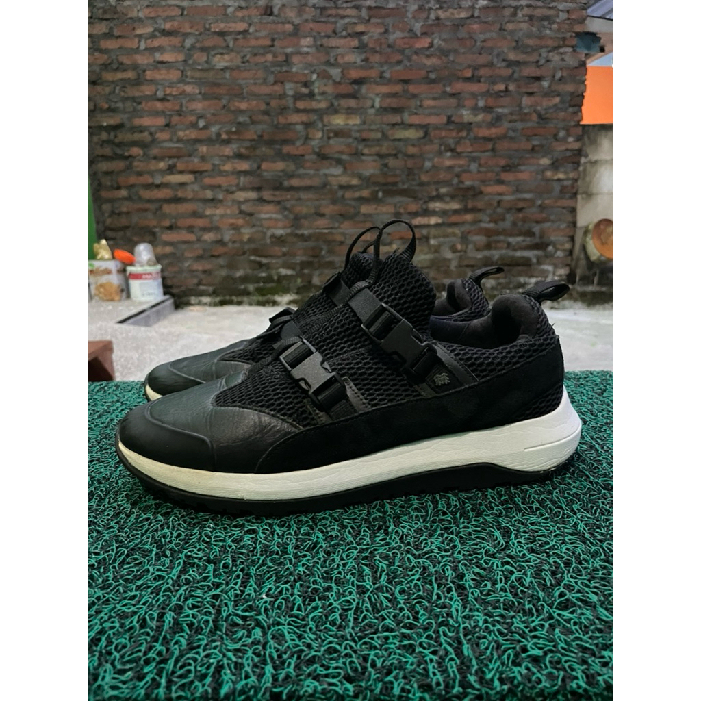 Sepatu trailrun KOLON SPORT SIZE 42 ( Second original ) Minus ada crack