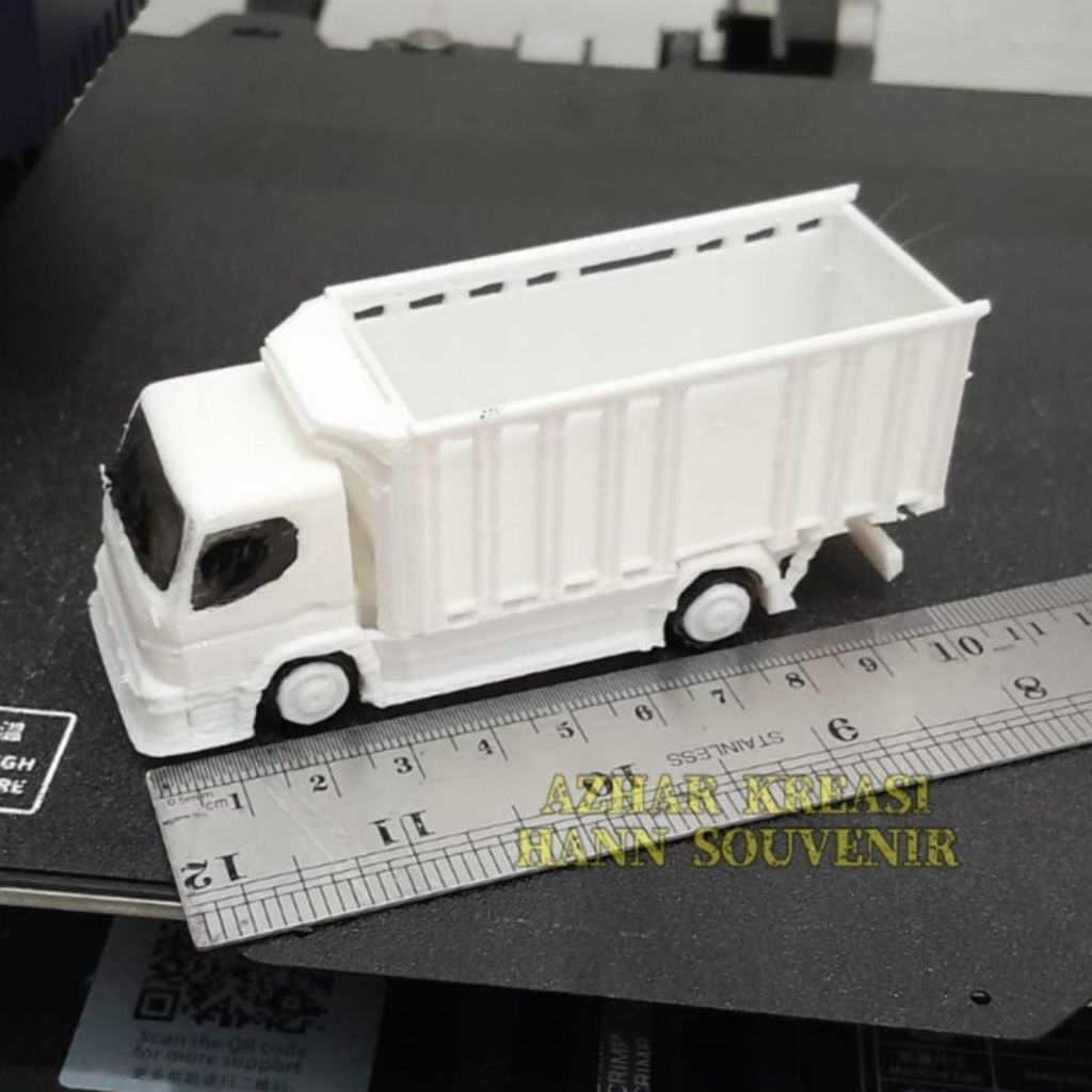 Mainan miniatur truck canter skala 1:64 3d printing