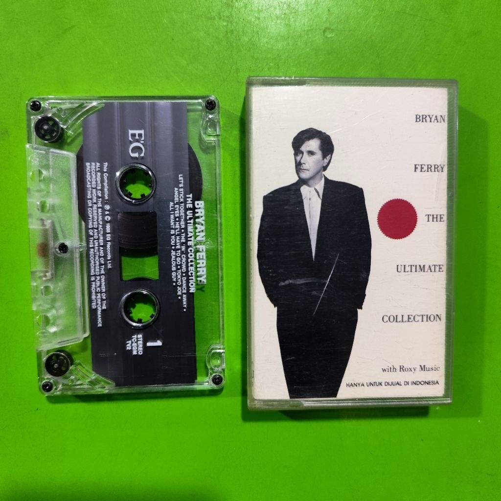 Kaset BRYAN FERRY The Ultimate Collection