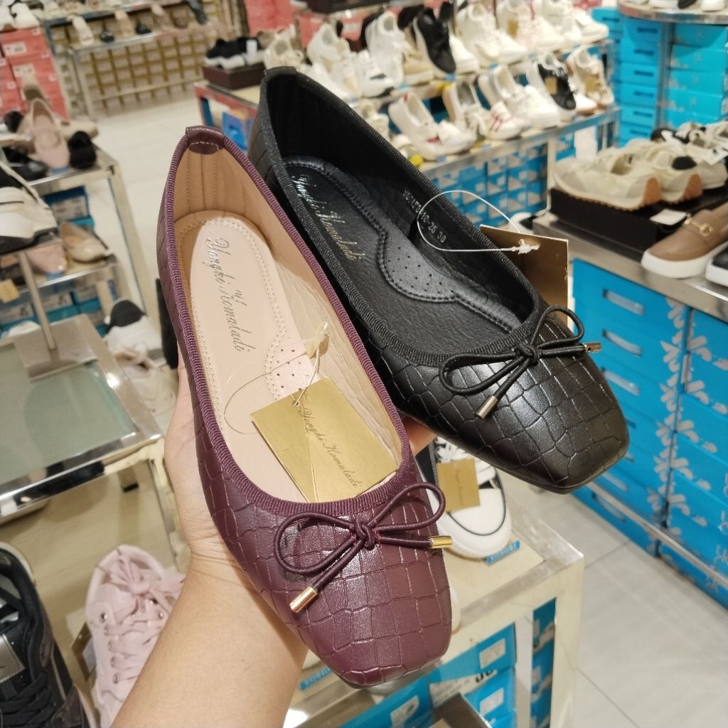 YONGKI KOMALADI‼️ sepatu wanita flat shoes comfort ringan