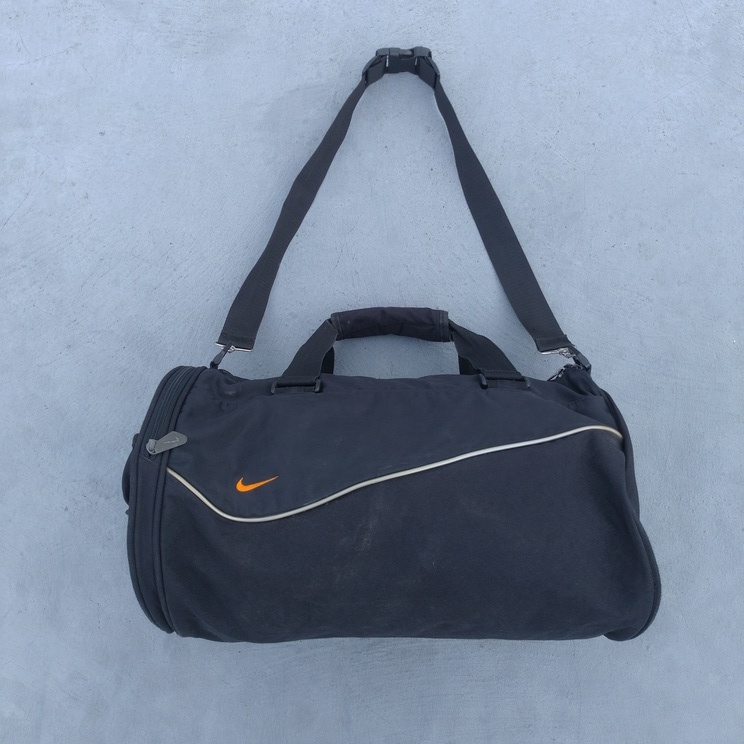 Duffle Bag Tas Travel Tas Murah Tas Second Tas Vintage Tas Nike