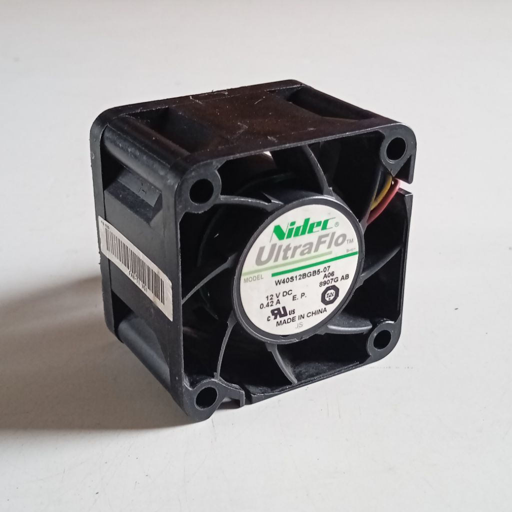 KIPAS NIDEC 12VDC 0.47A 4X4 CM TEBAL 2.8CM FAN BEKAS