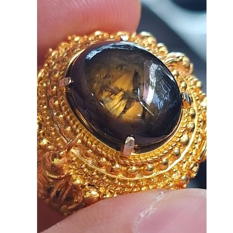 Golden star sapphire / bangsing wulung