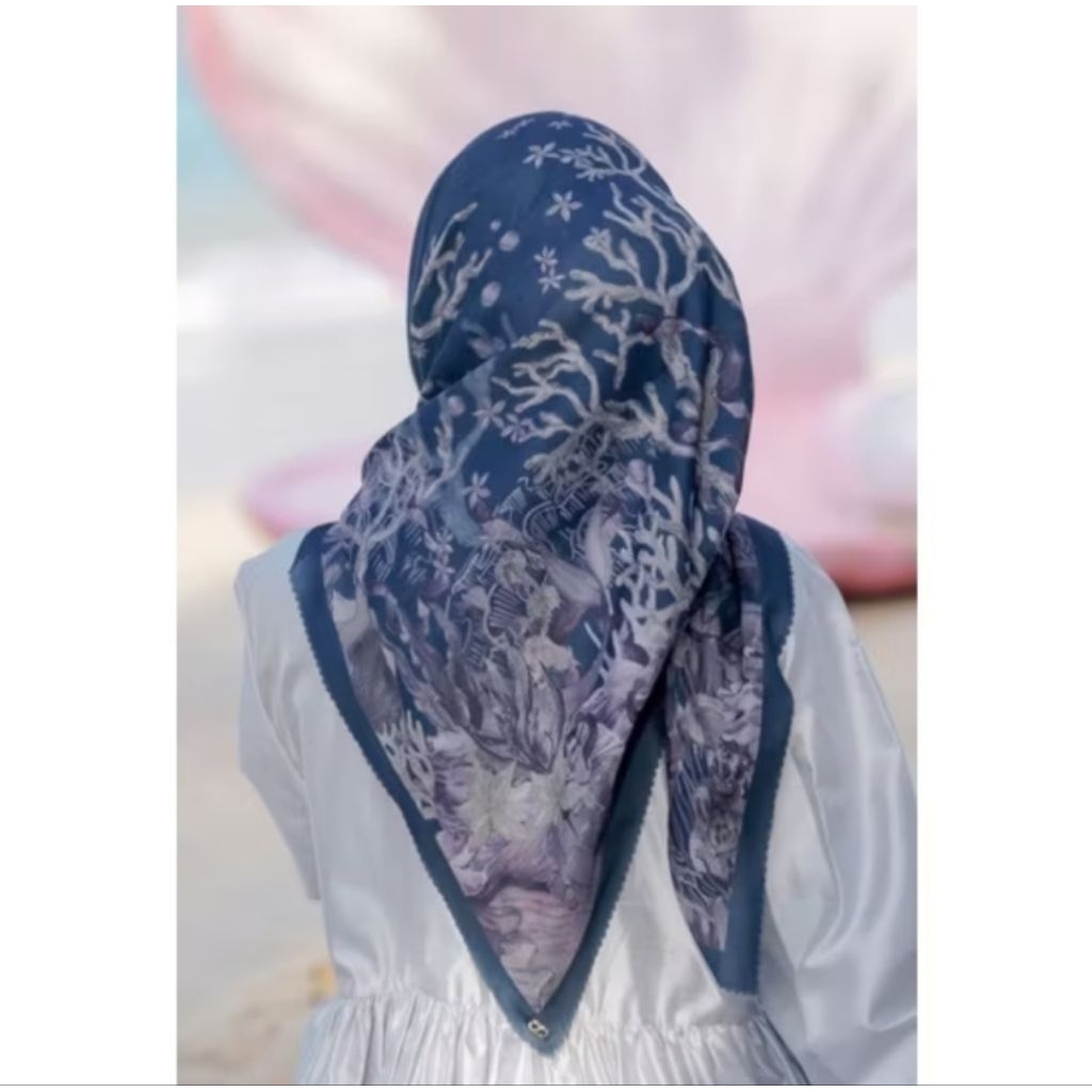 Buttonscarves - The Little Mermaid - Deep Ocean