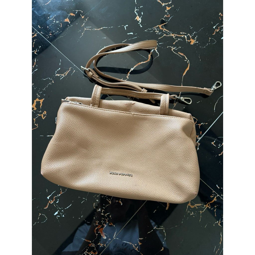PRELOVED TAS TANGAN SELEMPANG WANITA HANDLE HAND BAG HUSH PUPPIES