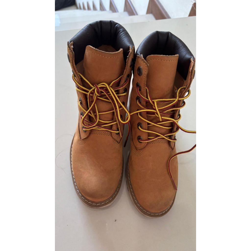 PL Sepatu Timberland Boots Women