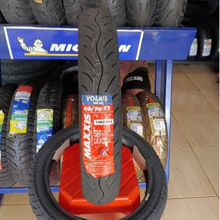 maxxis volans 80/90-17 tubbles