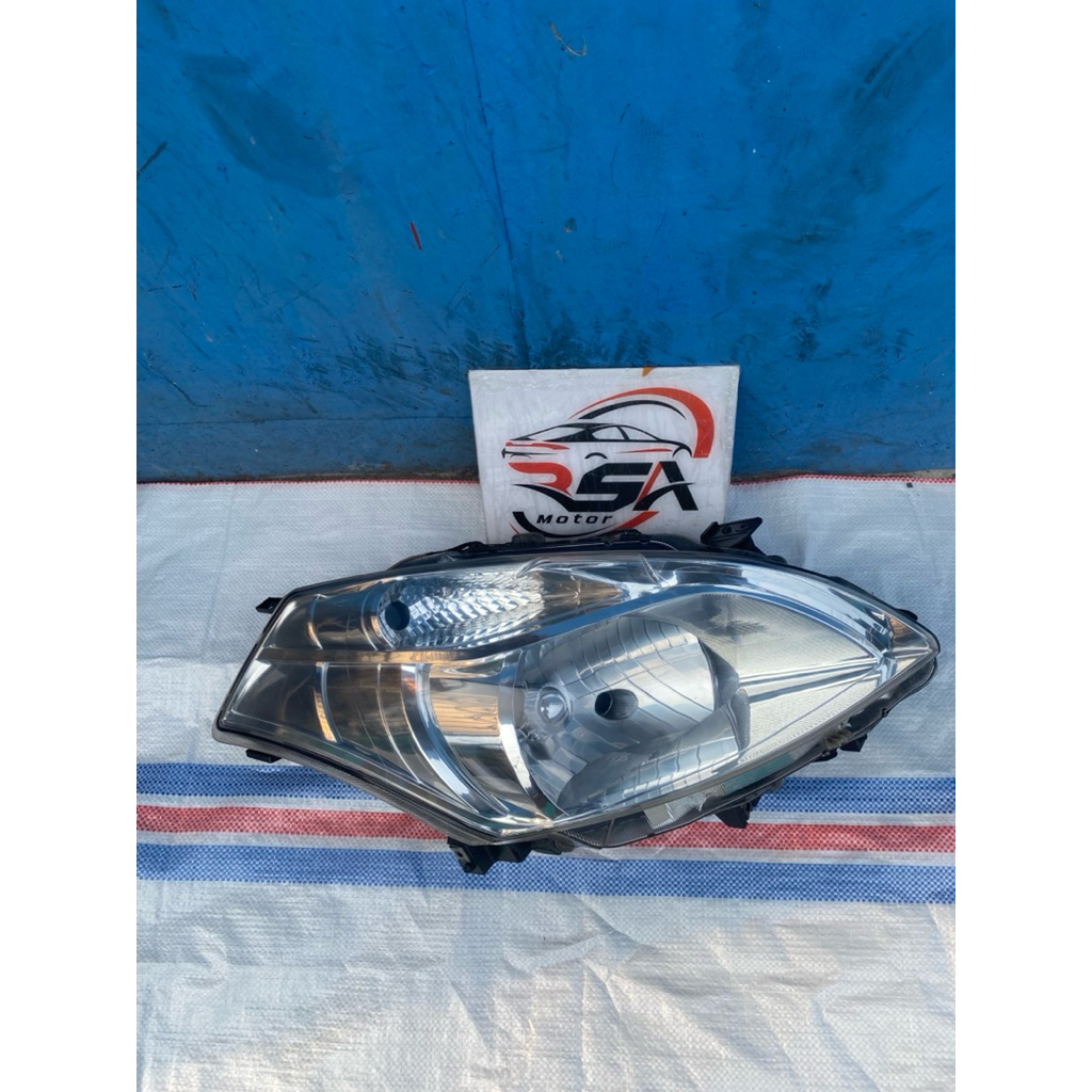 Headlamp Lampu Depan Suzuki Ertiga 2012-2017 Original