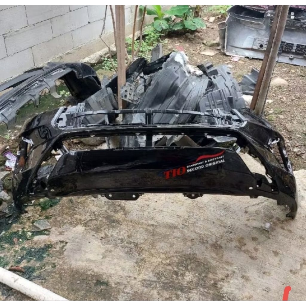 bumper bemper depan innova reborn facelift 2021