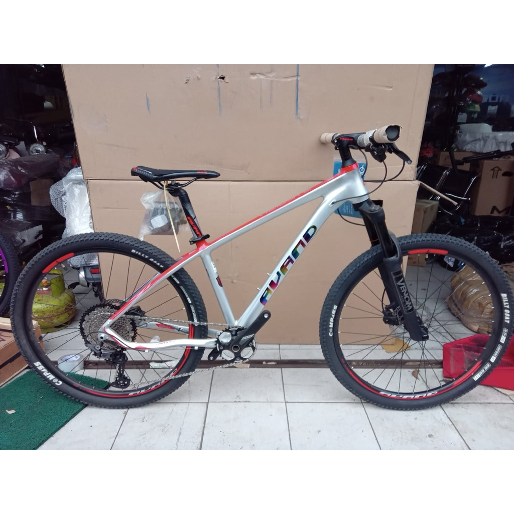 SEPEDA MTB GUNUNG 27.5" AVAND REIGATE UNITED 12 Speed SHIMANO DEORE ALLOY HYDRAULIC