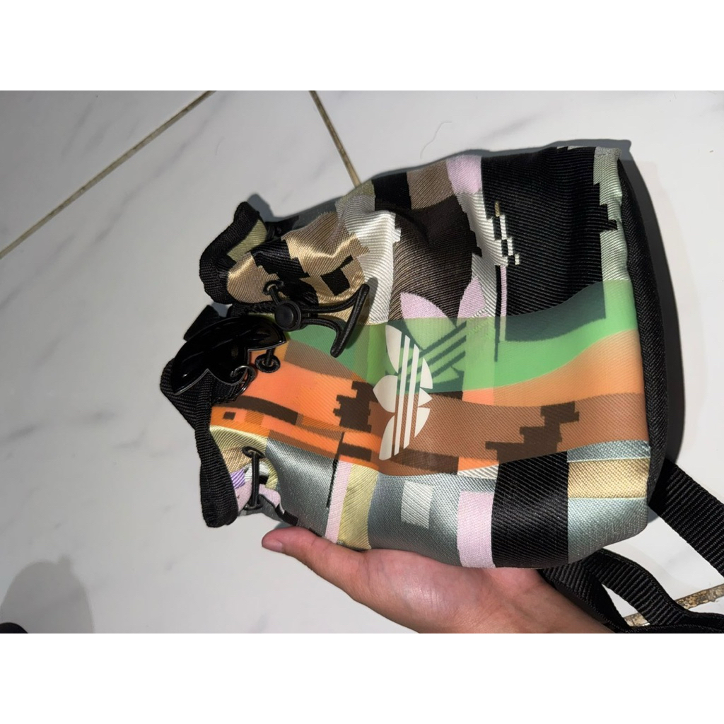 mini bucket bag adidas