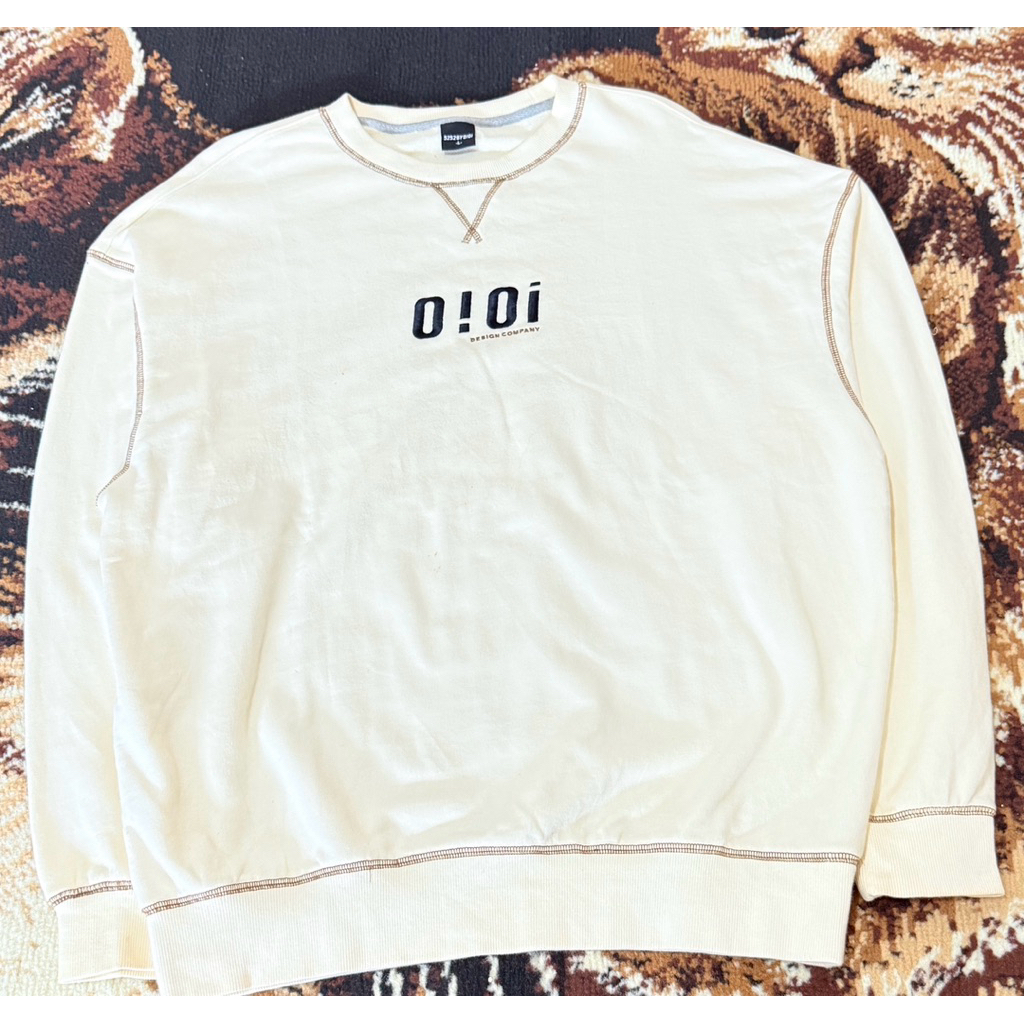 crewneck oioi