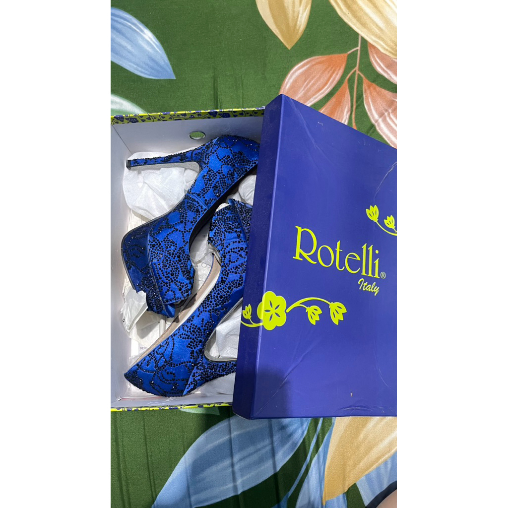 Preloved Sepatu High Heels Rotelli