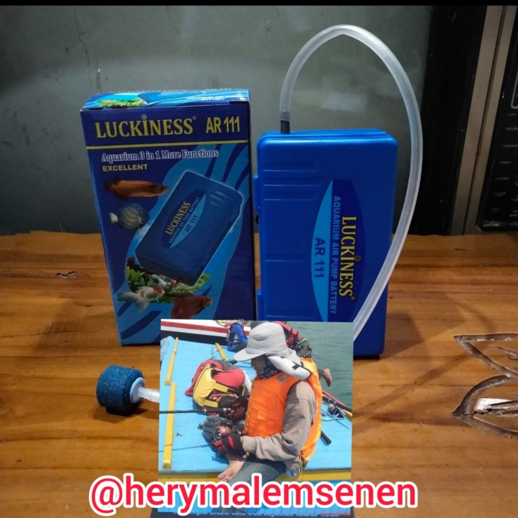 AERATOR Portable Kotak Pakai Baterai Besar warna Acak. Oxygen Air Pump Random Color. Airator Biasa P