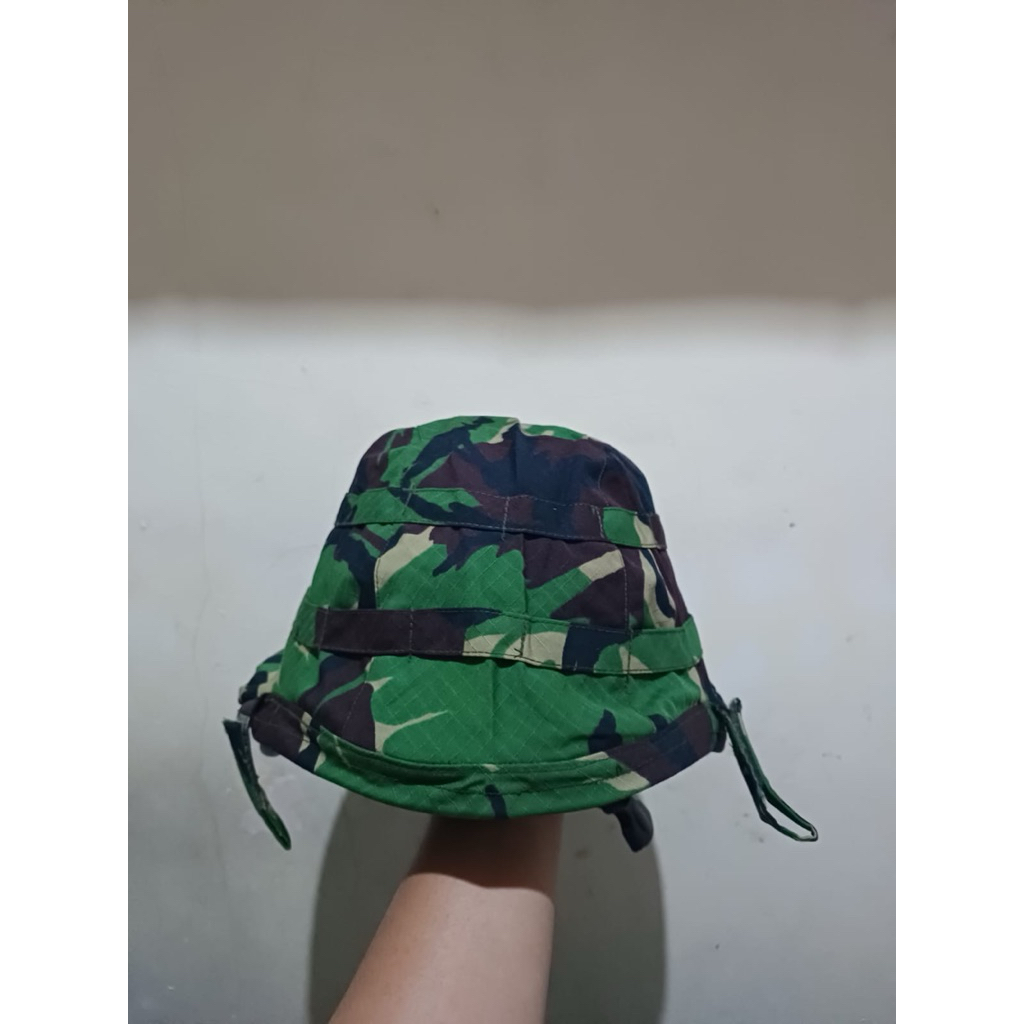 Cover Sarung Helm Camo Loreng Malvinas Jatah Pembagian TNI (tidak termasuk helm)