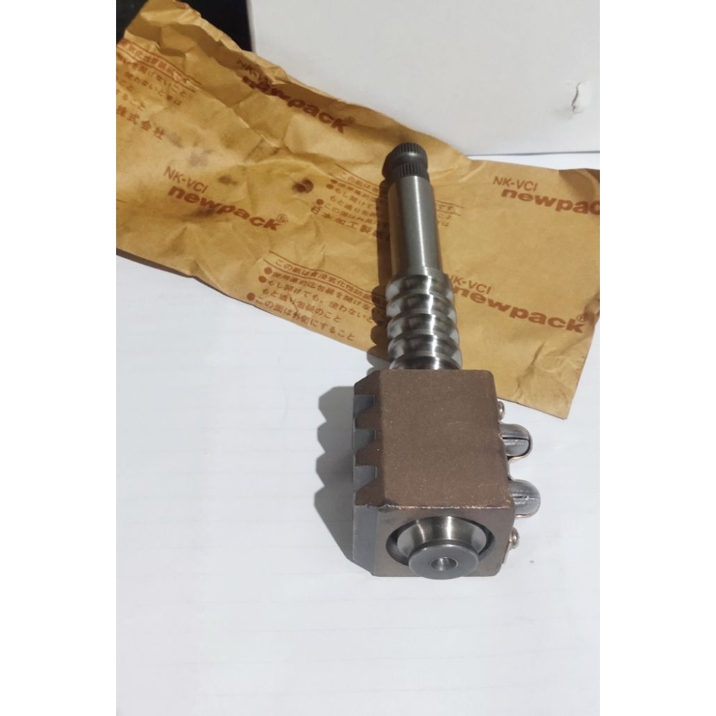 Worm Stir_Worm Setir Mitsubishi L-300/L-039P Pendek MB-379246