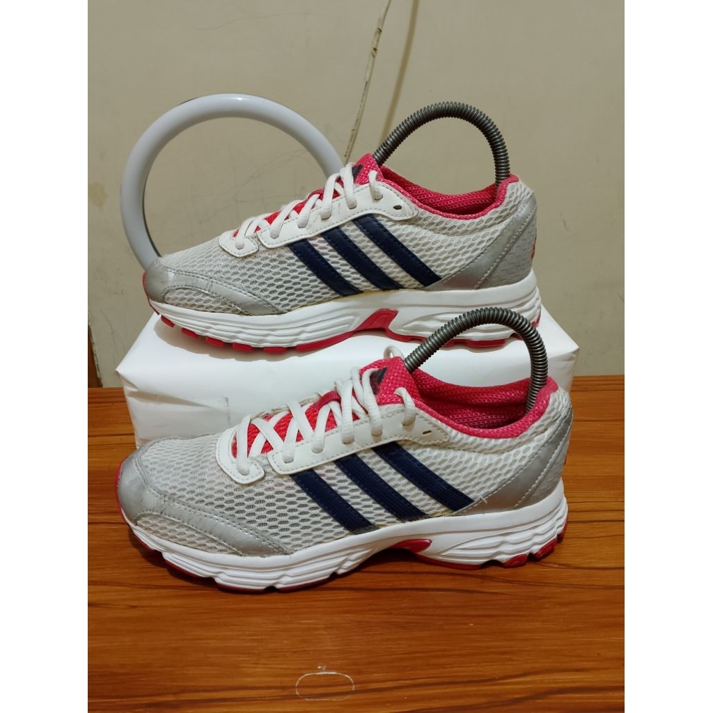 sepatu Adidas EQT volly/running