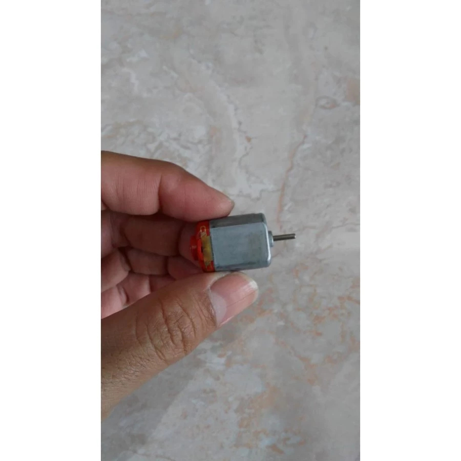 Dinamo Tamiya 1-6 volt (3v = 17000-18000 rpm)