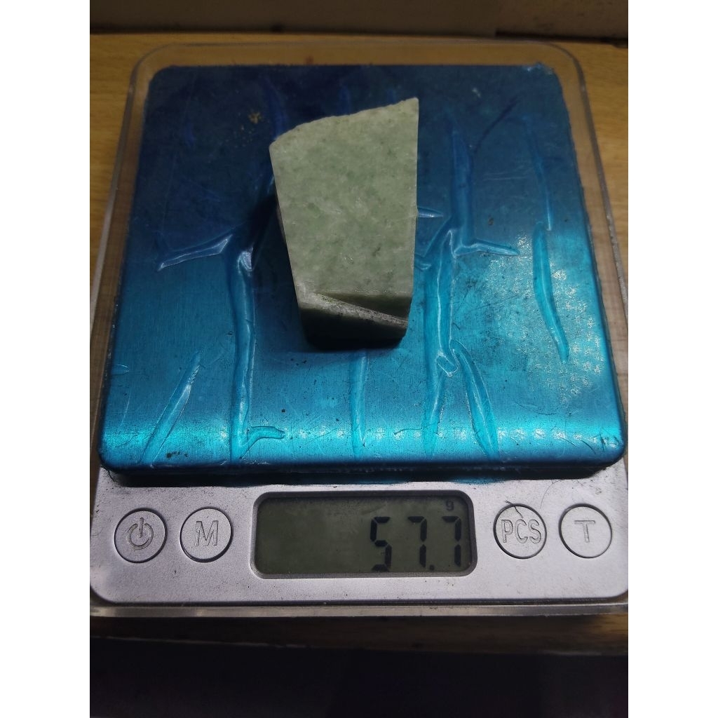 NATURAL BAHAN BATU GIOK ASLI BURMA JADETE JADE A.6