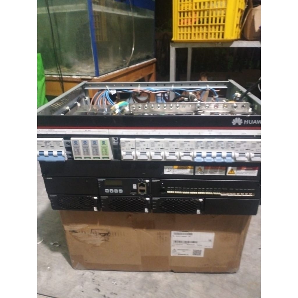 RECTIFIER HUAWEI ETP48200A SANGAT NORMAL
