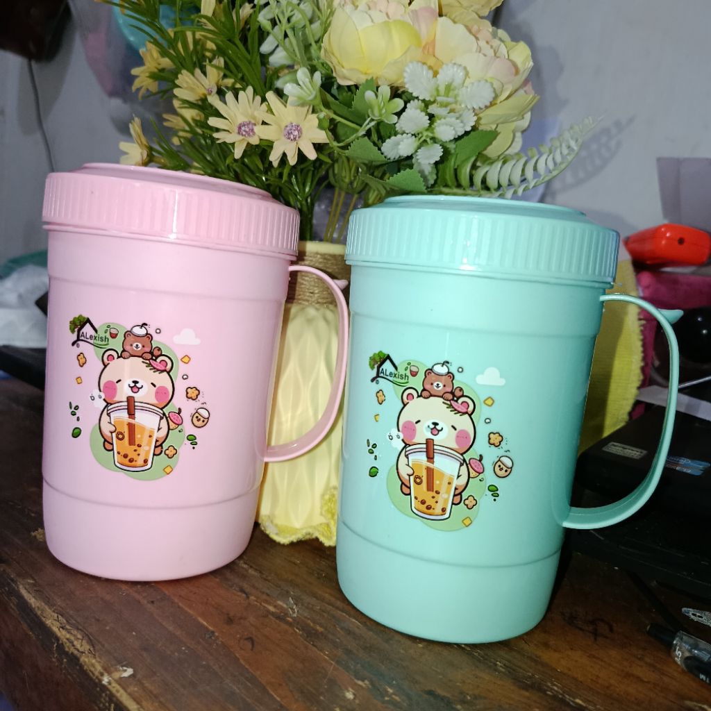Gelas Mug Gagang Plastik Benzie dengan tutup karakter
