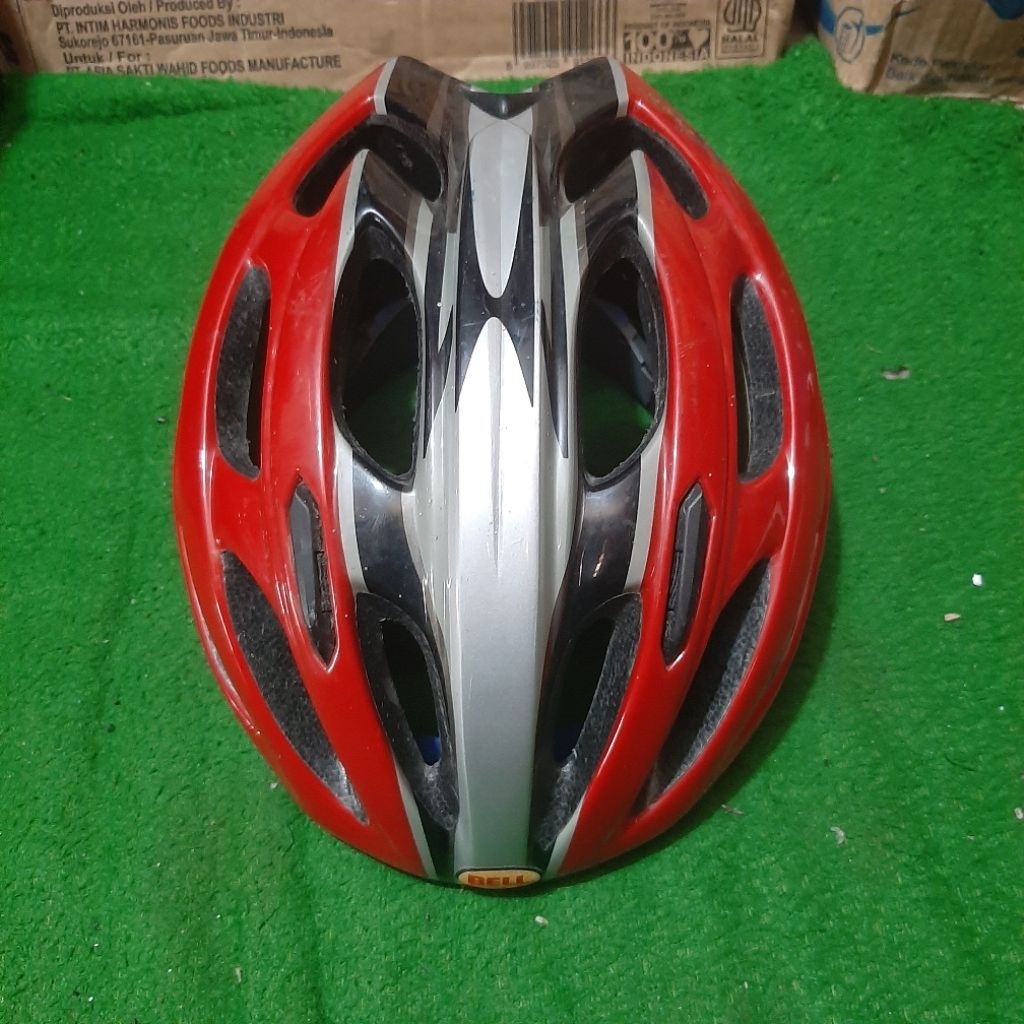 HELM SEPEDA/ HELM ROAD BIKE BELL