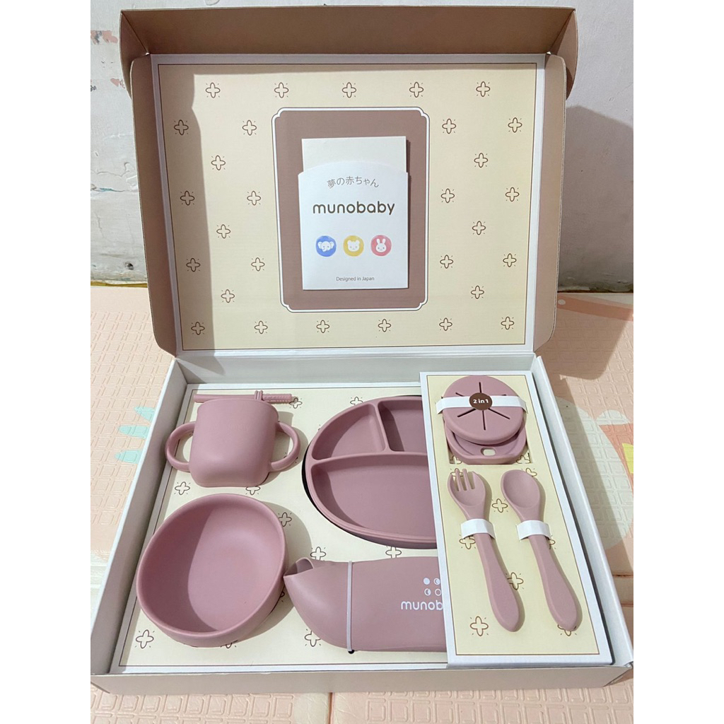 Preloved tempat makan bayi silicone munobaby classic set (belum dipakai)