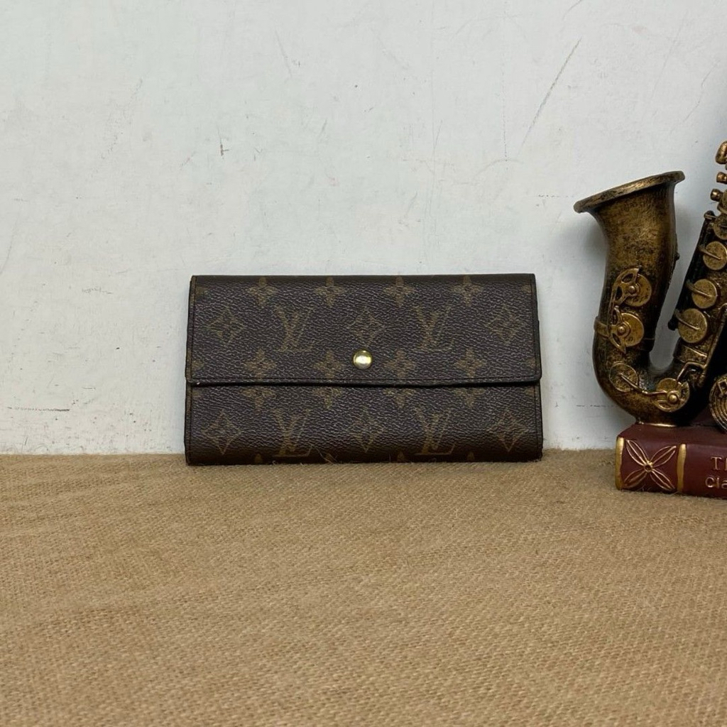 Preloved tas second dompet louis vuitton