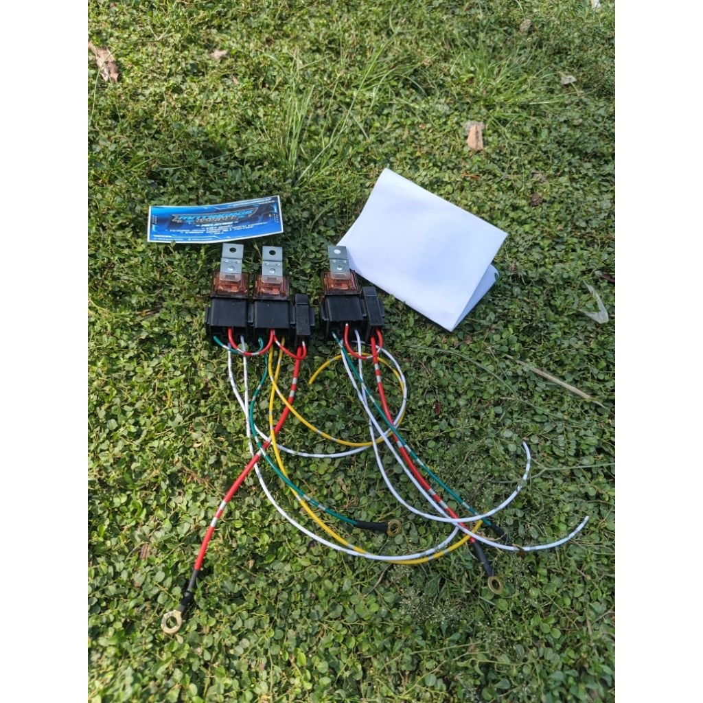 relay untuk lampu biled, daymker, lampu tembak d2 laser, relay 4 kaki