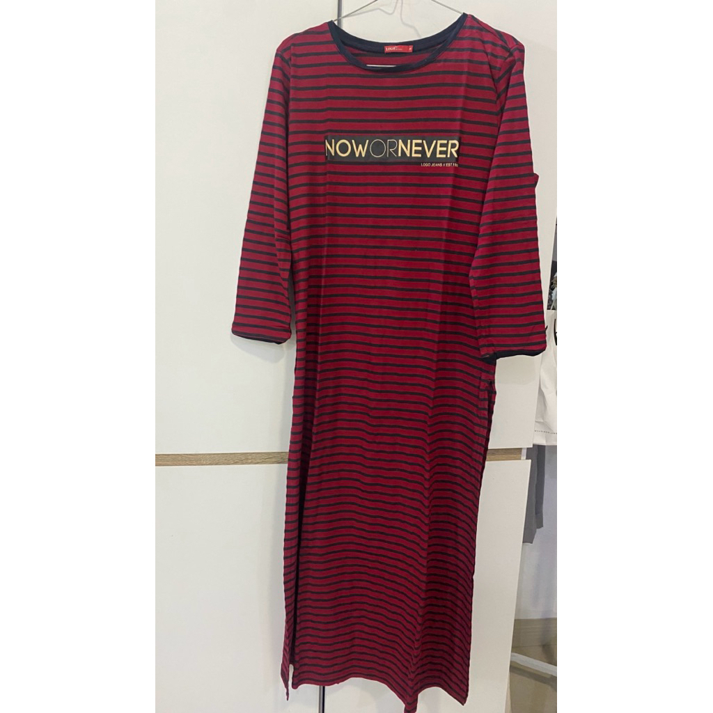 Logo tunik kaos Preloved