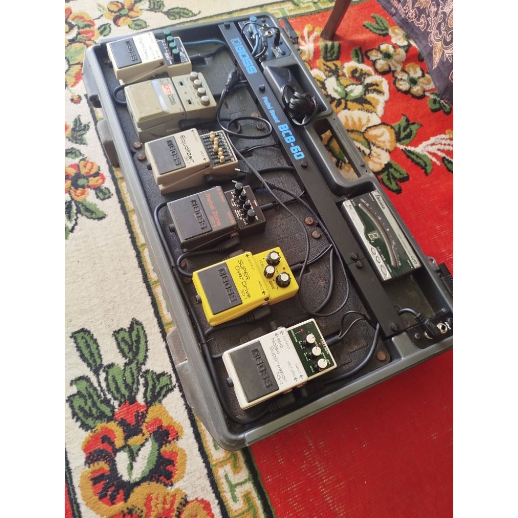 efek gitar set & pedalboard boss bcb 60