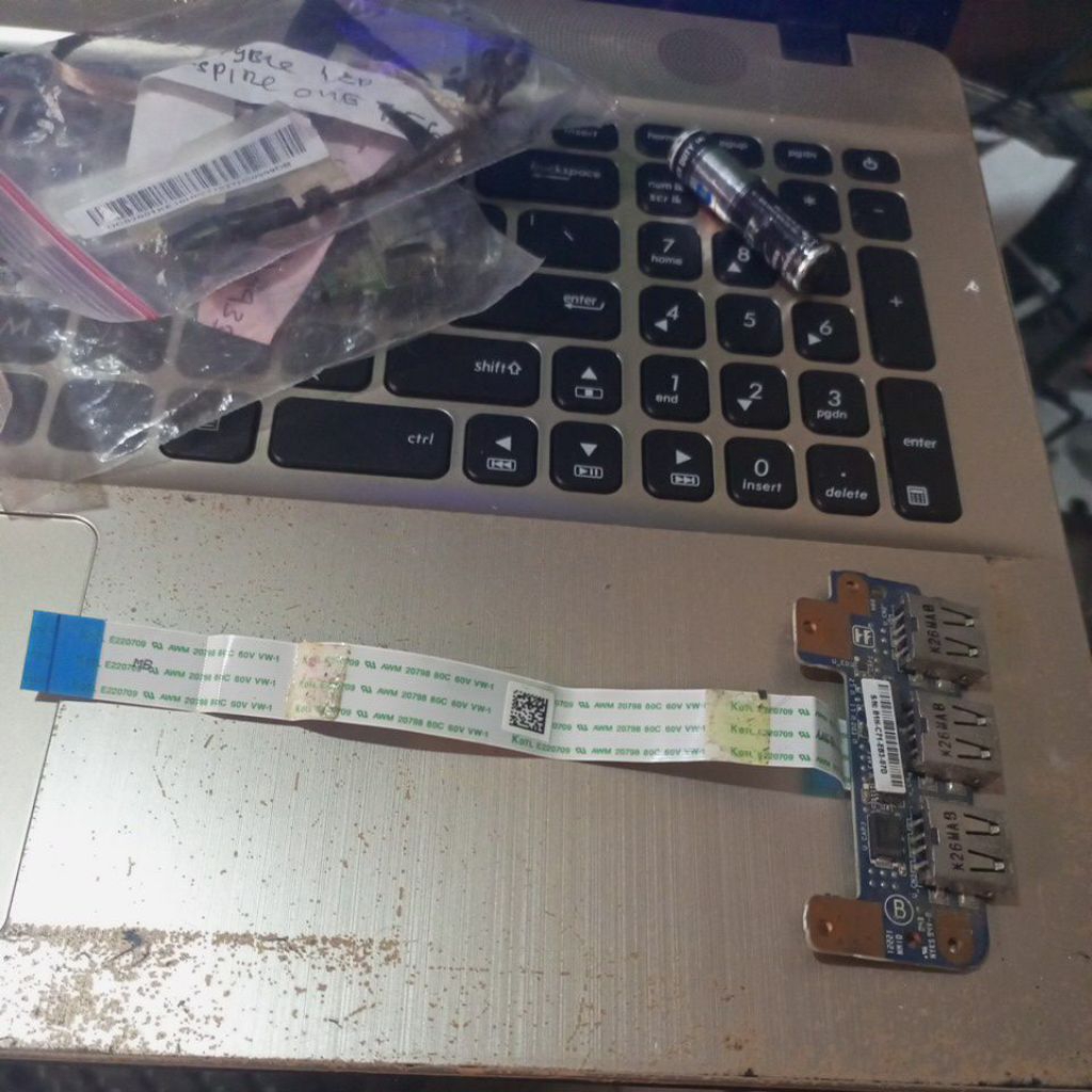 port USB laptop Sony Vaio e series