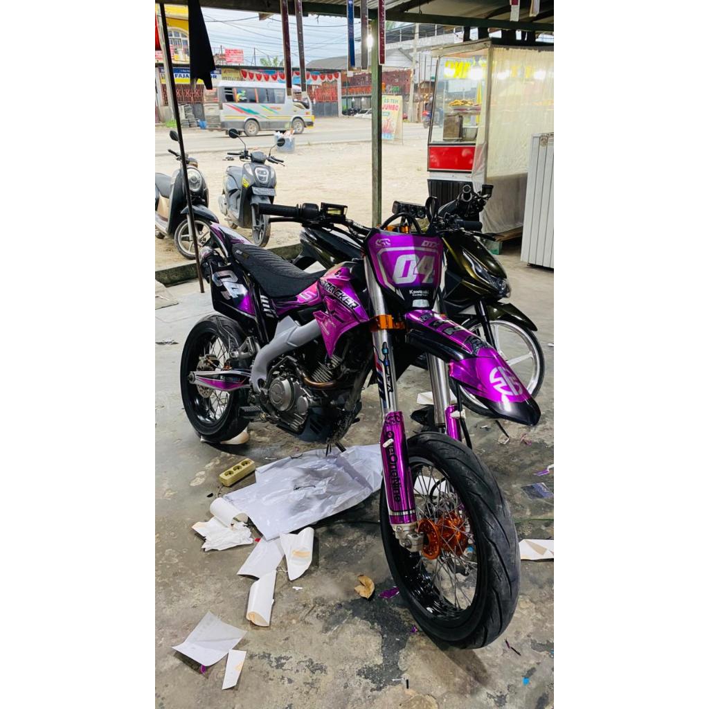 Decal Sticker KLX New Dtracker Stiker DTX terbaru pink full chrome