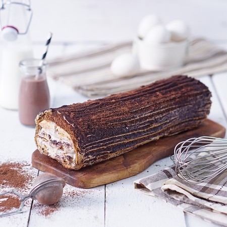 READY STOK! Napoleon Tiramisu Khas Medan - Oleh Oleh Bolu Lapis Crunchy - Kue Favorit Premium Cod