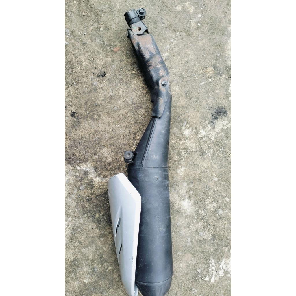 knalpot Honda CRF ori second belakang nya aja