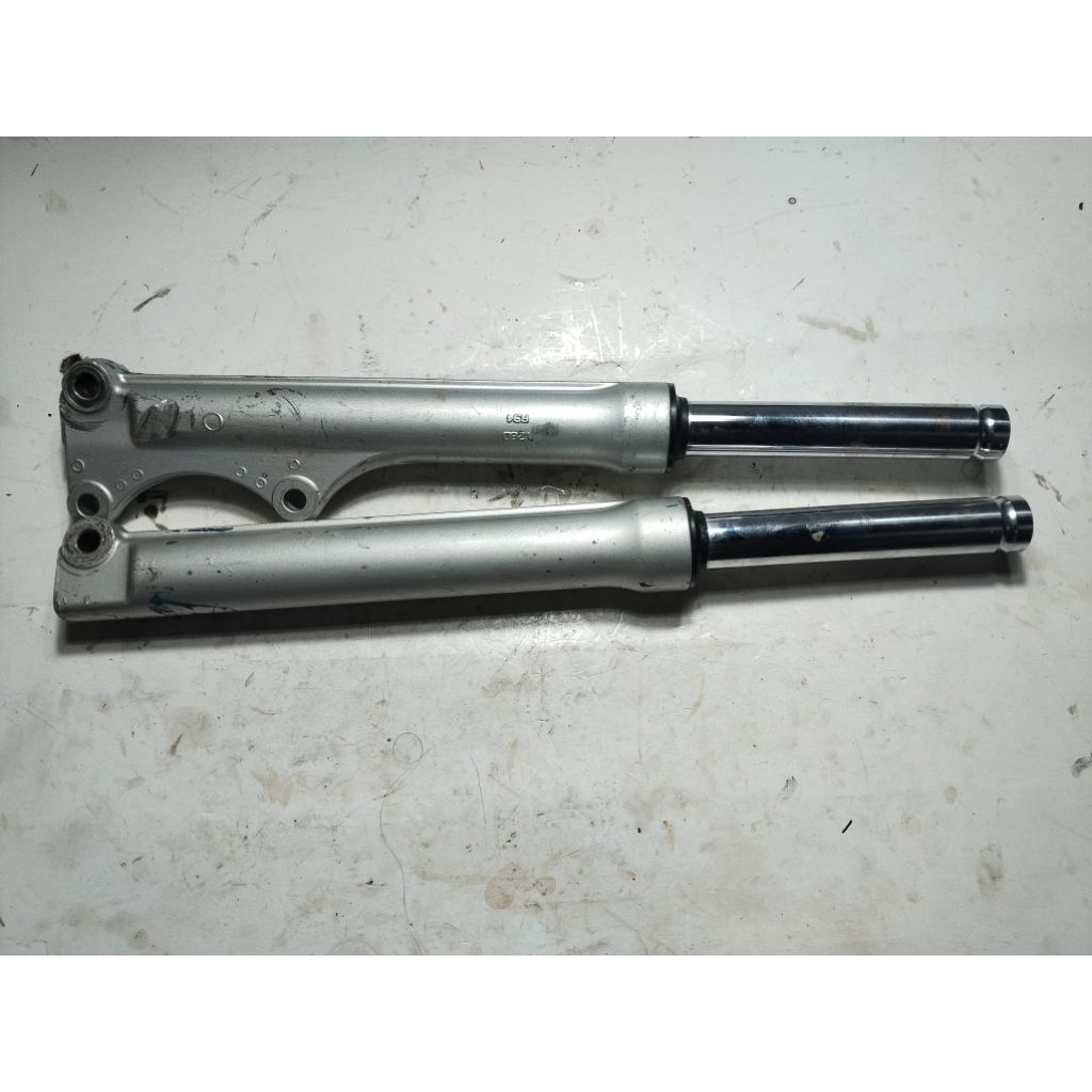 shock depan halu halu yamaha mio smile copotan motor