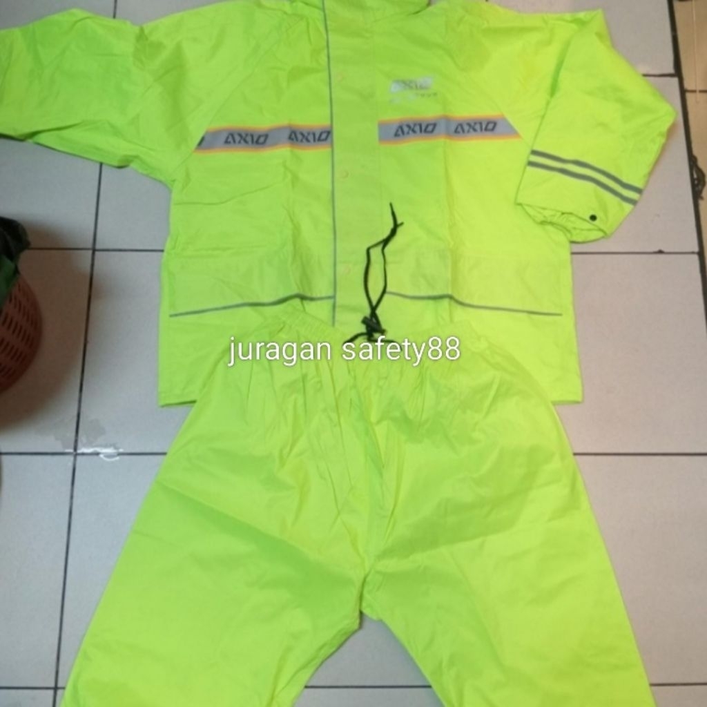 Jas Hujan Axio Europa 882 Color Hijau Stabilo Original 100% ( Promo )